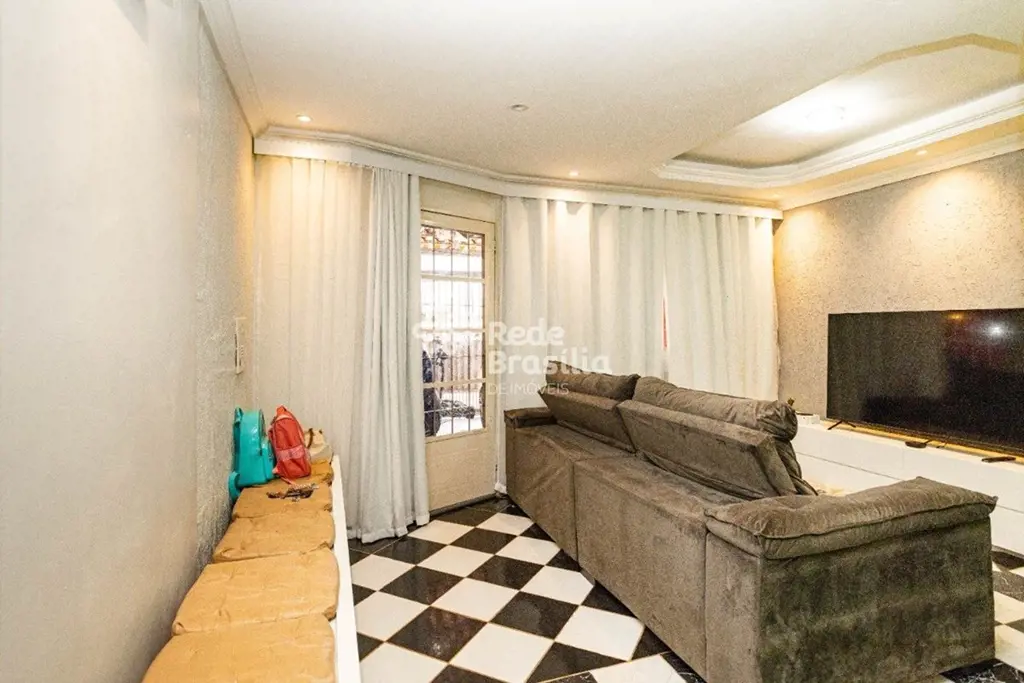 QNO 05 | Casa - 3 Quartos sendo 1 Suíte e 1 Vaga de Garagem - Aceita Financiamen...