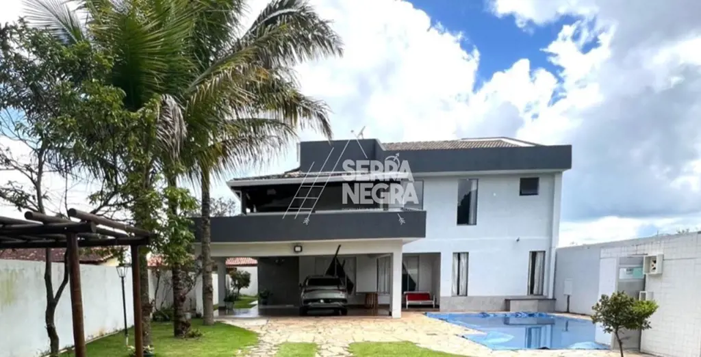 SOBRADO MODERNO EM CONDOMÍNIO FECHADO ? PONTE ALTA NORTElote: 800 m² Área constr...
