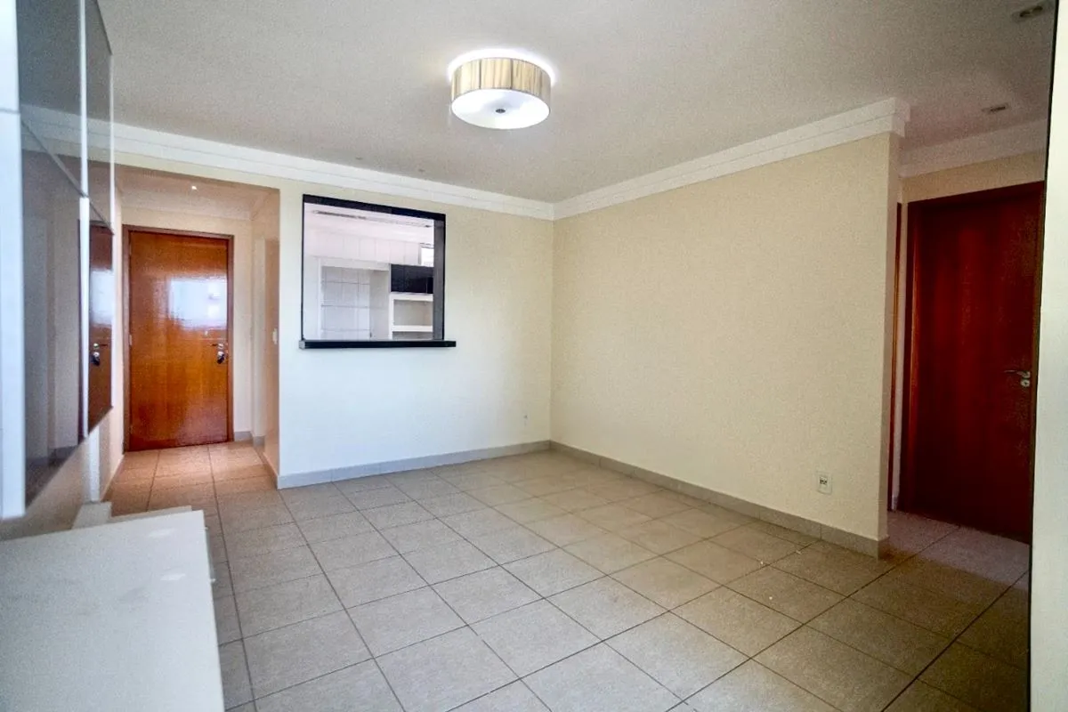 Apartamento 2 Quartos, 1 Suite, 60m², Setor Bueno. Detalhes do imóvel: - 2 Quart...