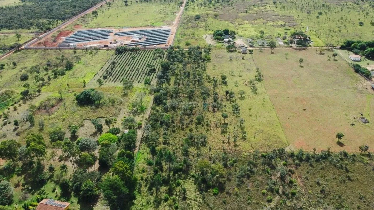 Excelente Gleba localizada no Setor Mansões FazendáriasPor R$400.000,00Com 20mil...