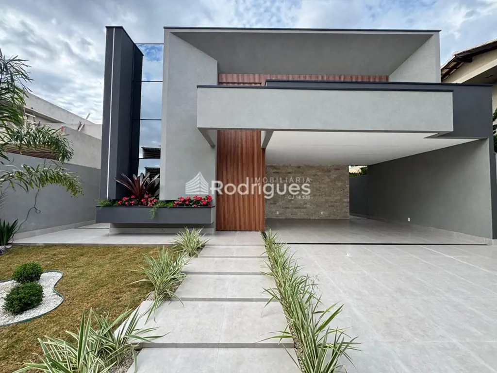 Rodrigues Imobiliária VENDE CASA ALTO PADRÃO em condomínio fechado, construída e...