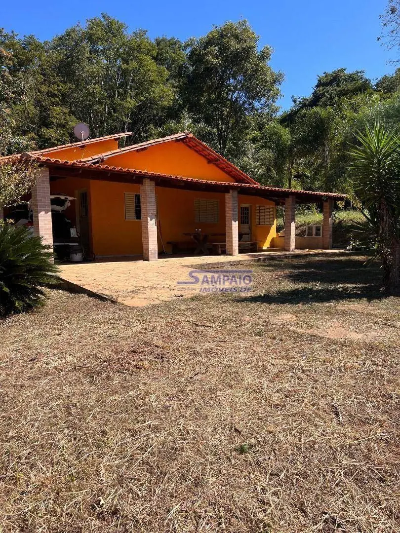 Chácara à Venda na DF 190 km 11,5 Núcleo Rural Lajes da Jiboia, Ceilândia-DF!Uma...