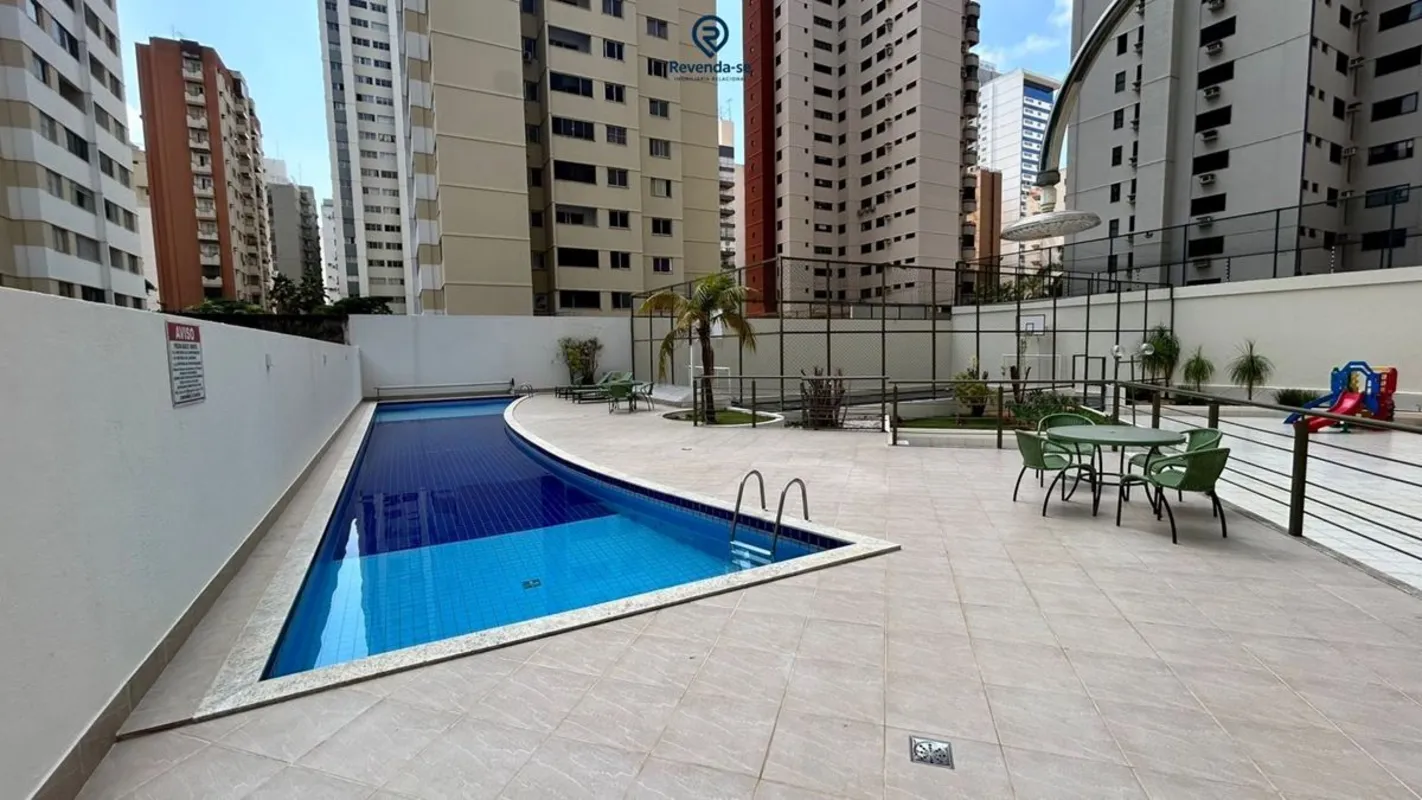 Edf. Le CantonRua T38, N°577143m2, andar mediano, 3qtos, 3suites, uma plena e du...