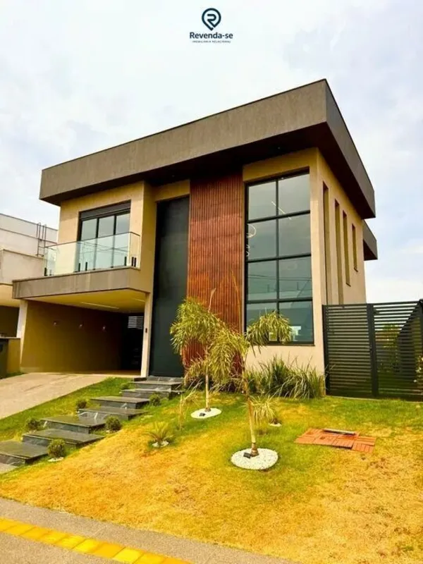 Casa de Alto Padrao - Jardins CapriIncrivel sobrado de alto padrao, localizado n...