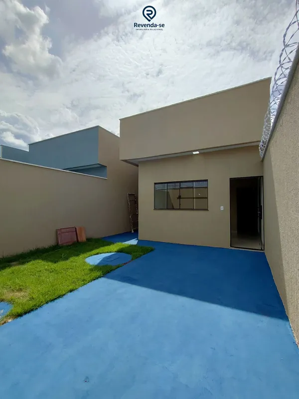 Está buscando um lar para sua família, com espaço e conforto? Então essa casa po...