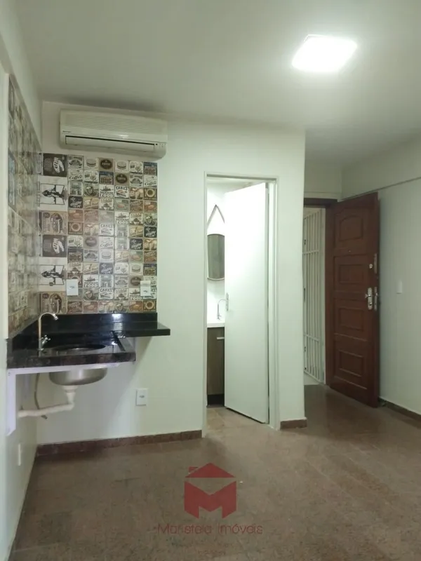 Sala comercial com 33m², dividida 1 banheiro. Obs: 100% comercial( não e misto) ...