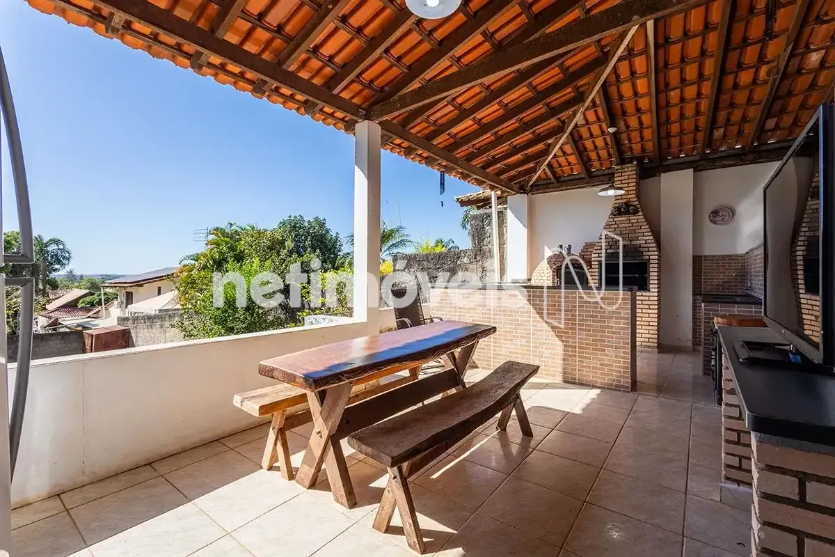 Casa térrea à venda no condomínio Ville de Montagne. Localização: Localizada em ...