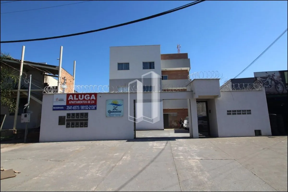 Aluga - se Apartamento com Quintal em frente a Rodoviária de Aparecida de Goiâni...