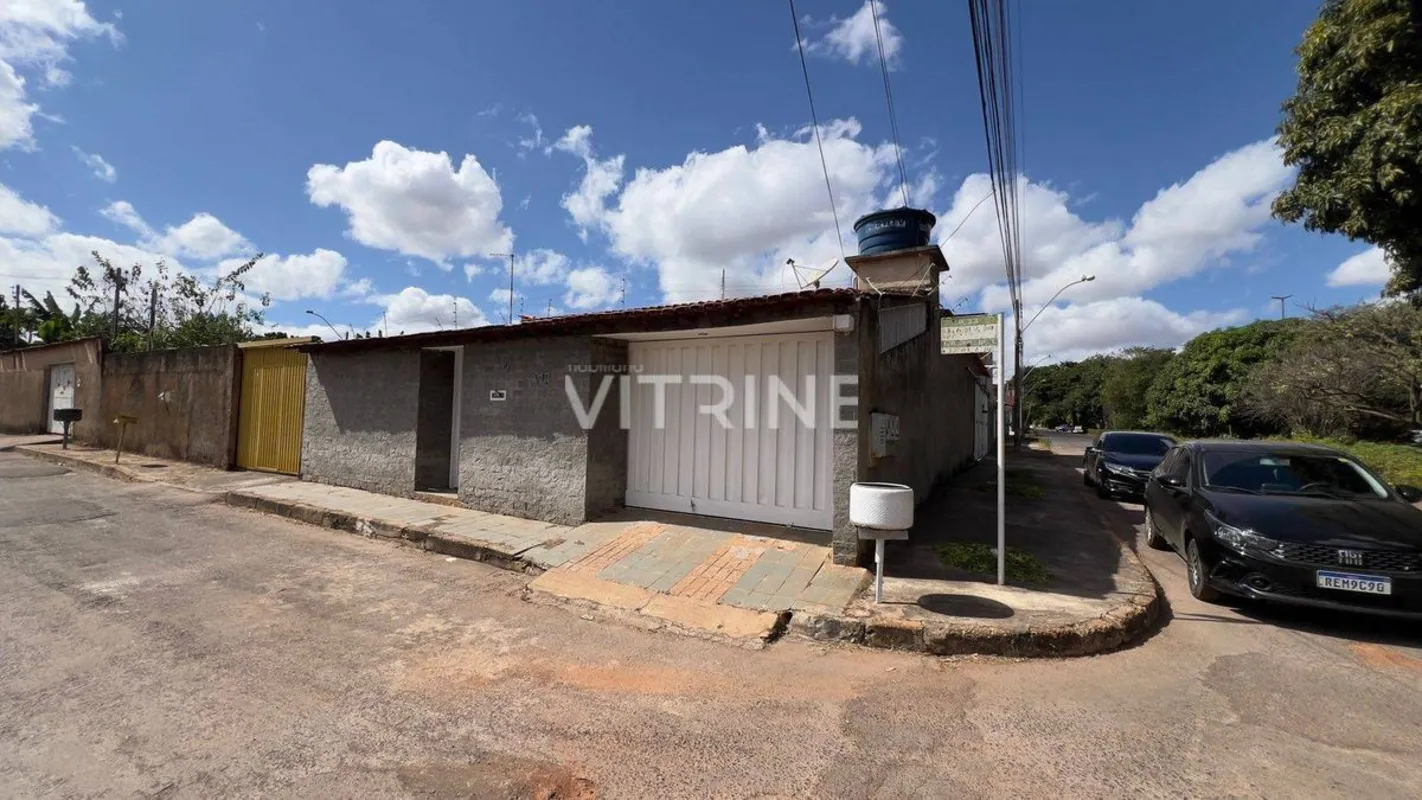 Imobiliária vitrine vende este imóvel, localizado na quadra 33 do setor Oeste do...