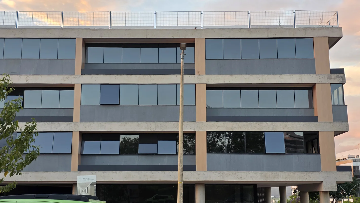 NOROESTE MEDICAL CENTER 1º CENTRO CLÍNICO NO SETOR -ÁREA DE USO COMUM ENTREGUE S...