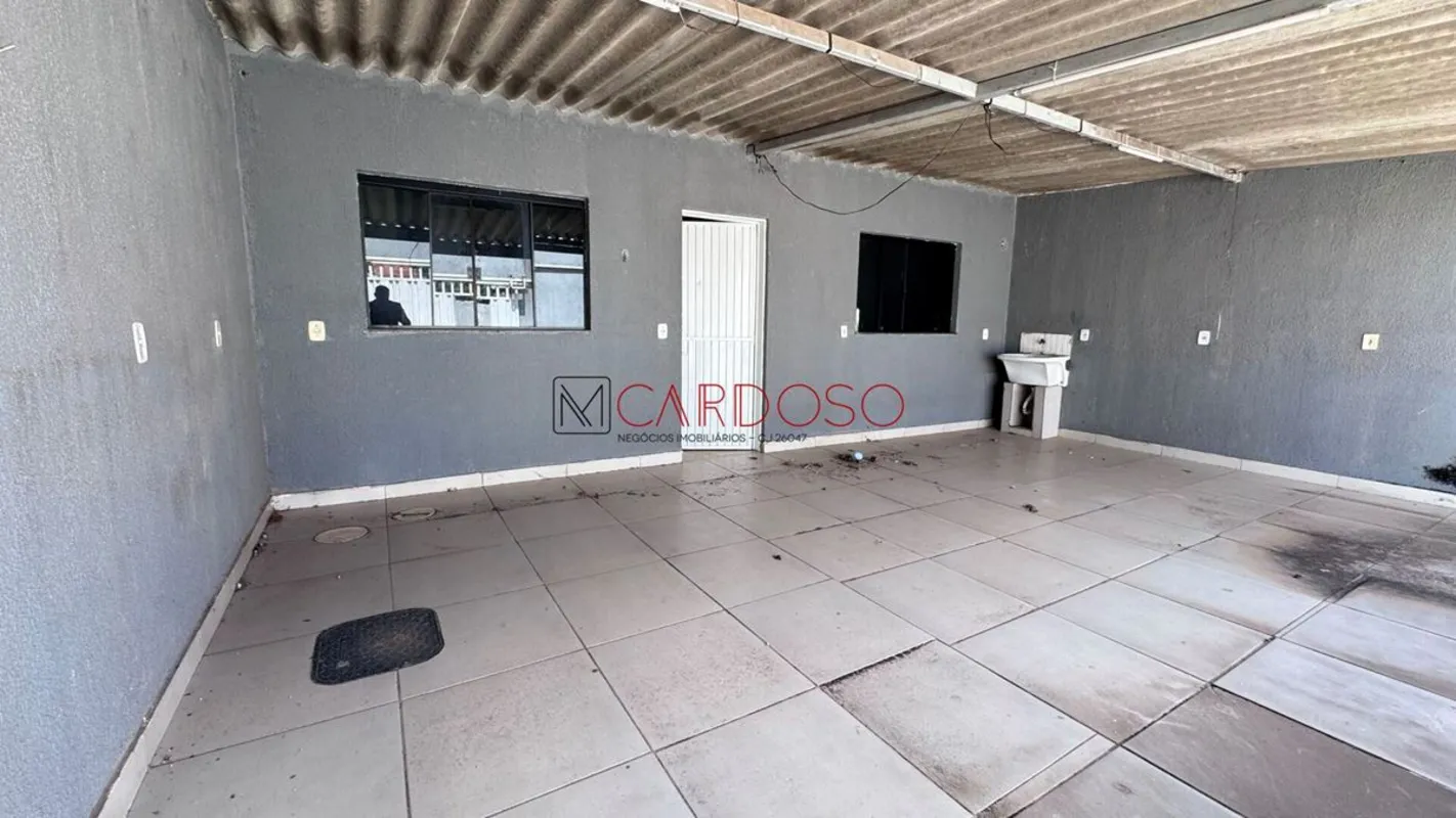 ÁGIO CASA2 QUARTOS NA QR 631 EM SAMAMBAIA DF —115,12m²—FORRO PVC— VAGA DE GARAGE...