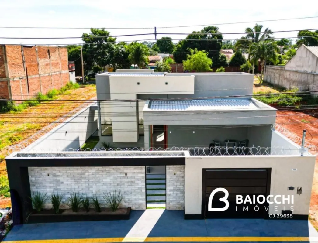 Casa Padrão Médio no Residencial Ravena - Senador CanedoCom 322m² de terreno e 1...