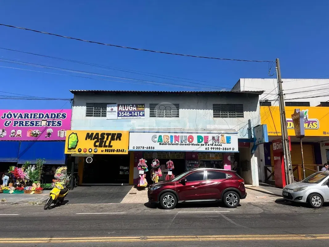 Localizado em Aparecida de Goiânia, no Setor Garavelo, este espaço comercial é a...