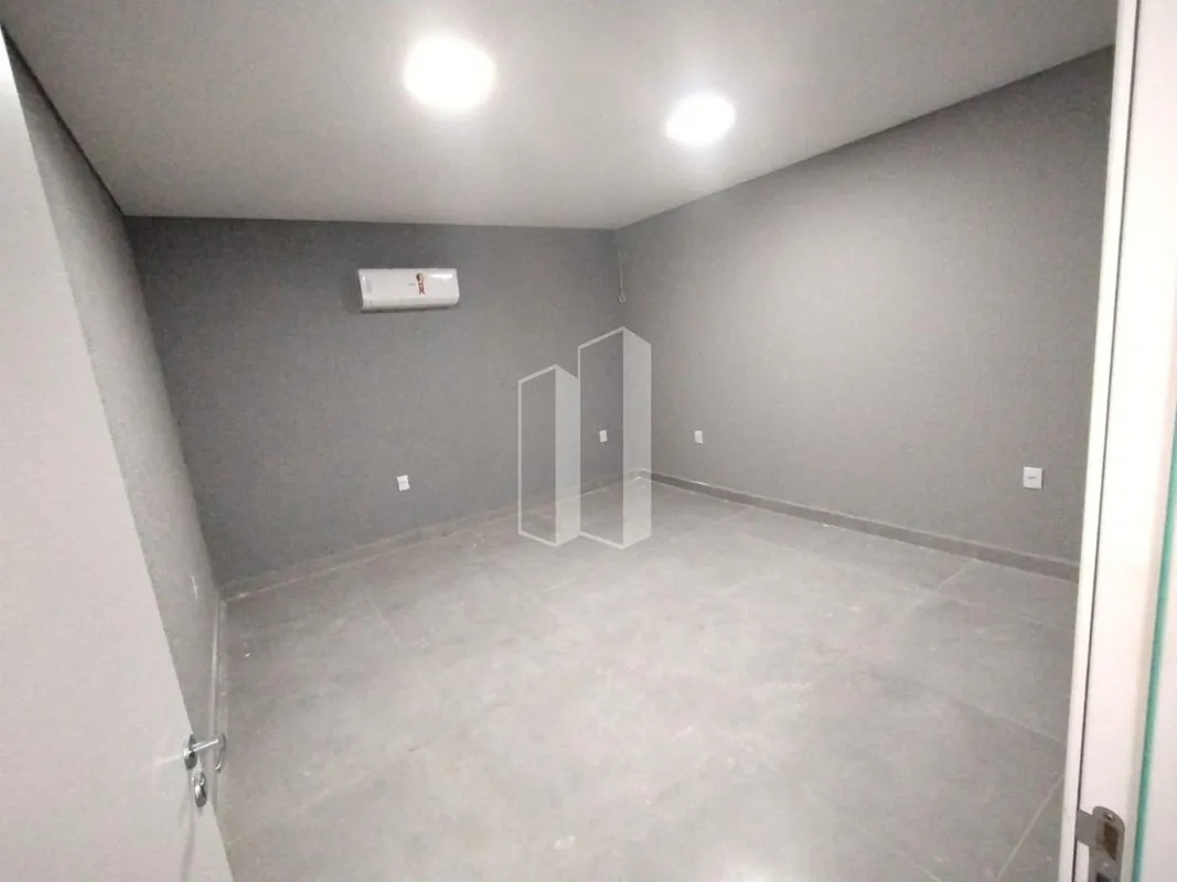 Excelente Sala Comercial no Residencial Aruanã em Goiânia - GO. Composta por 25 ...