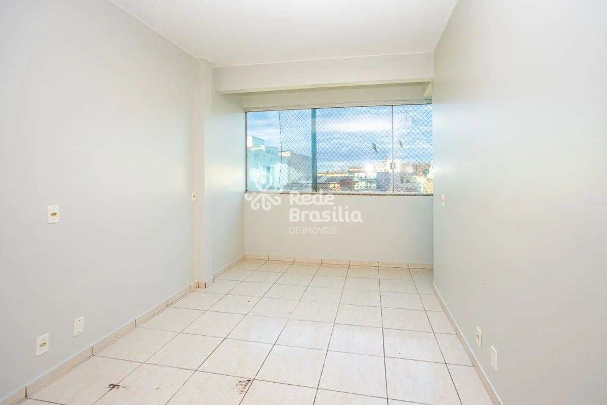 TH25010 - Qe 24 Guará, Apartamento 02 quartos, 55m². Agende sua visita! Imóvel e...