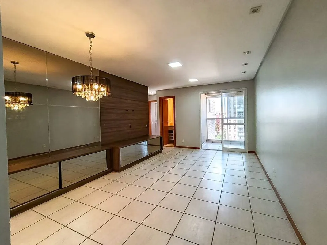 Este imóvel oferece conforto, praticidade e uma localização privilegiada. Ideal ...