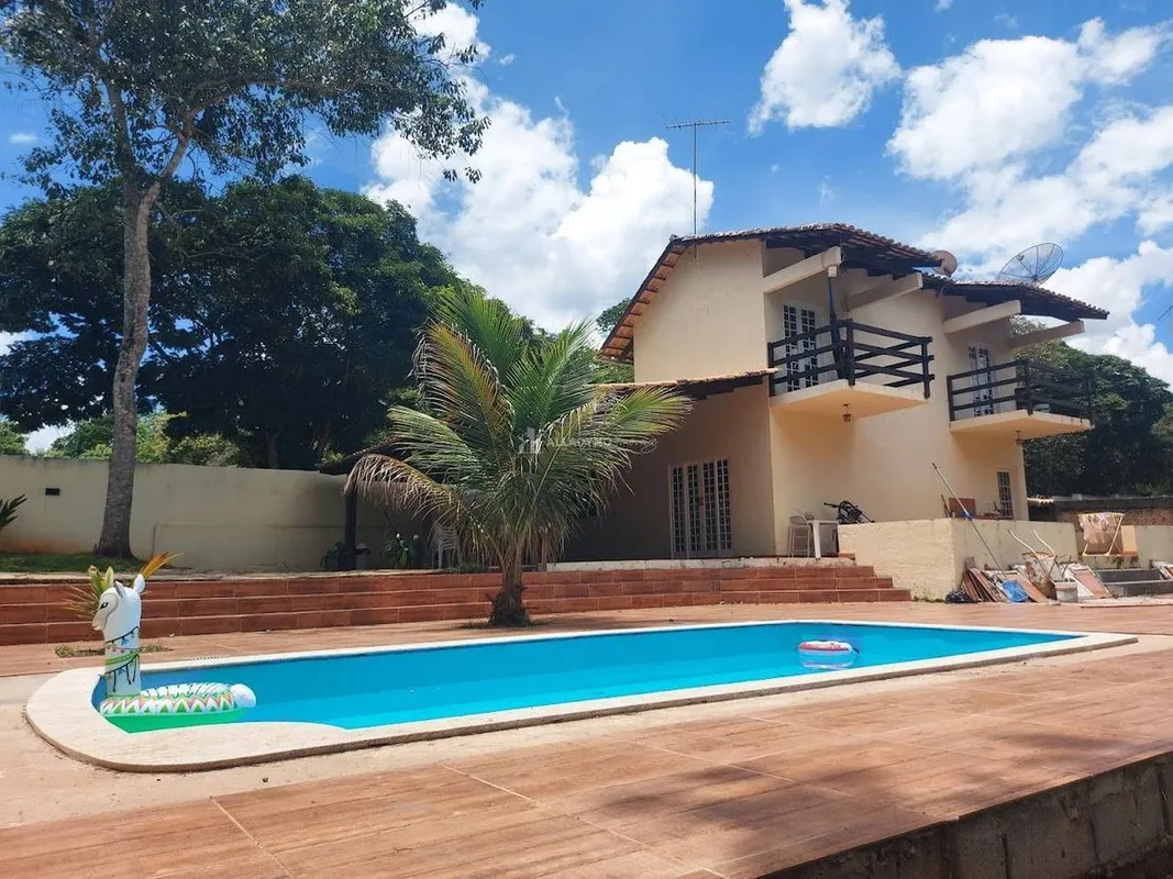 Residência à Venda no Condomínio Solar da Serra em Meio à Natureza Alladyno Imóv...