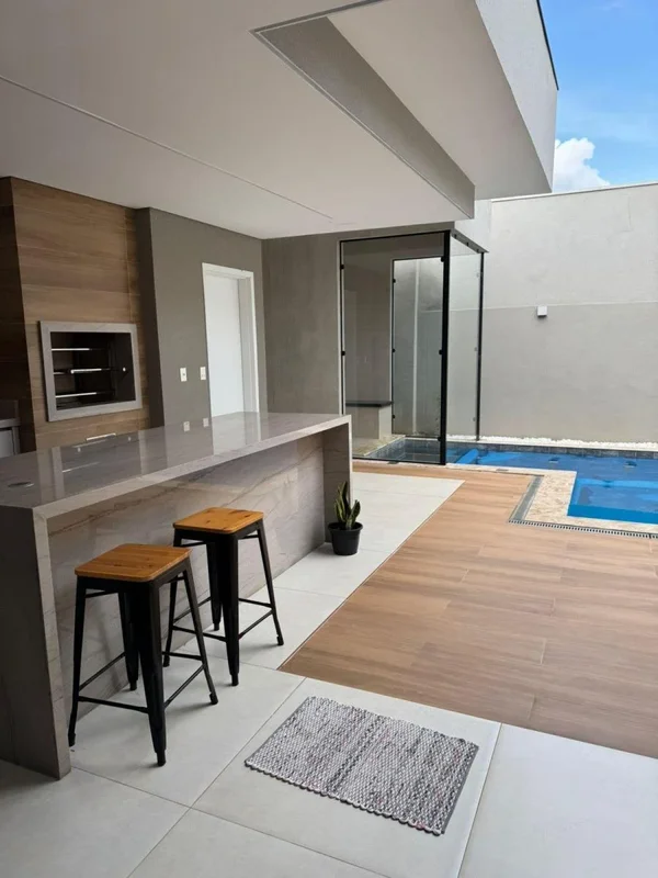 DALEPRANE VENDE EXCELENTE APARTAMENTO: RUA 12 - VICENTE PIRES – MODERNA – 3 SUÍT...