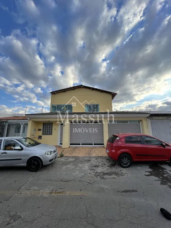 MASSUH IMÓVEIS VENDE:QE 15 - ARMÁRIOS PLANEJADOS - REFORMADO - SUÍTECASA:- 7 QUA...