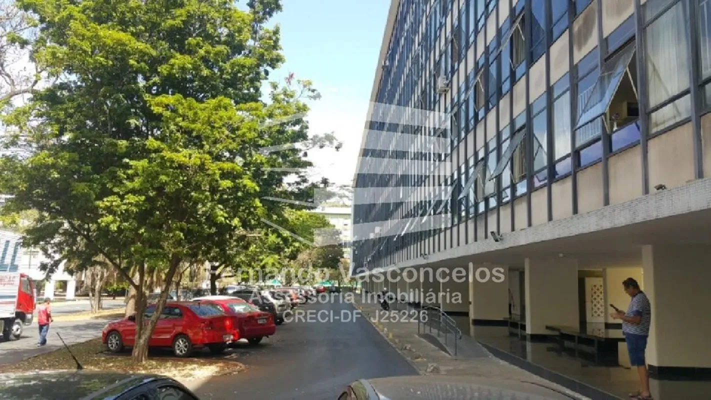  - Quadra Nobre - Excelente localização - Bloco em centro de Quadra; - Nascente ...