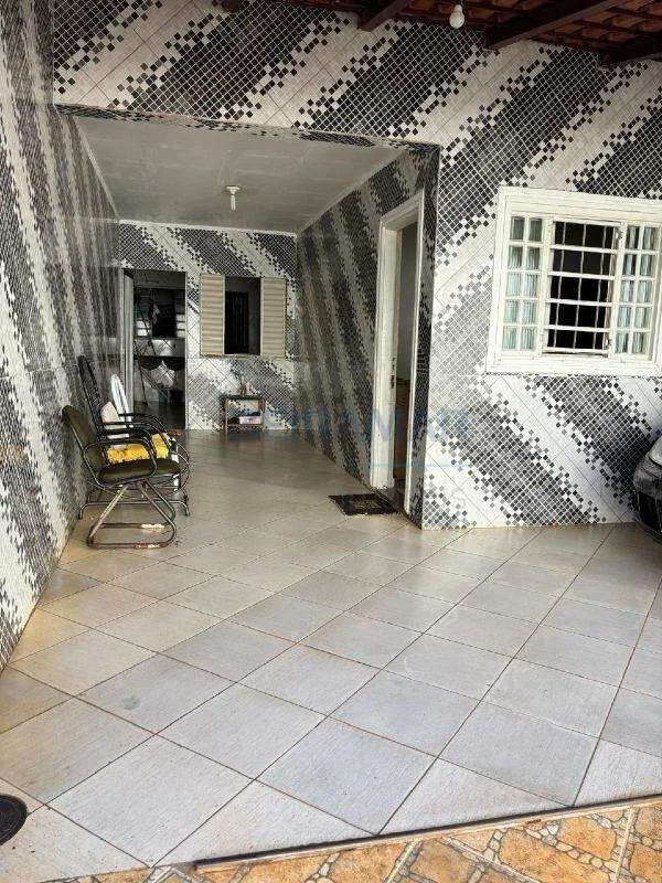 Casa à Venda na QNM 34 - 3 Quartos, 160m², 2 Vagas Cobertas - Taguatinga NorteMo...