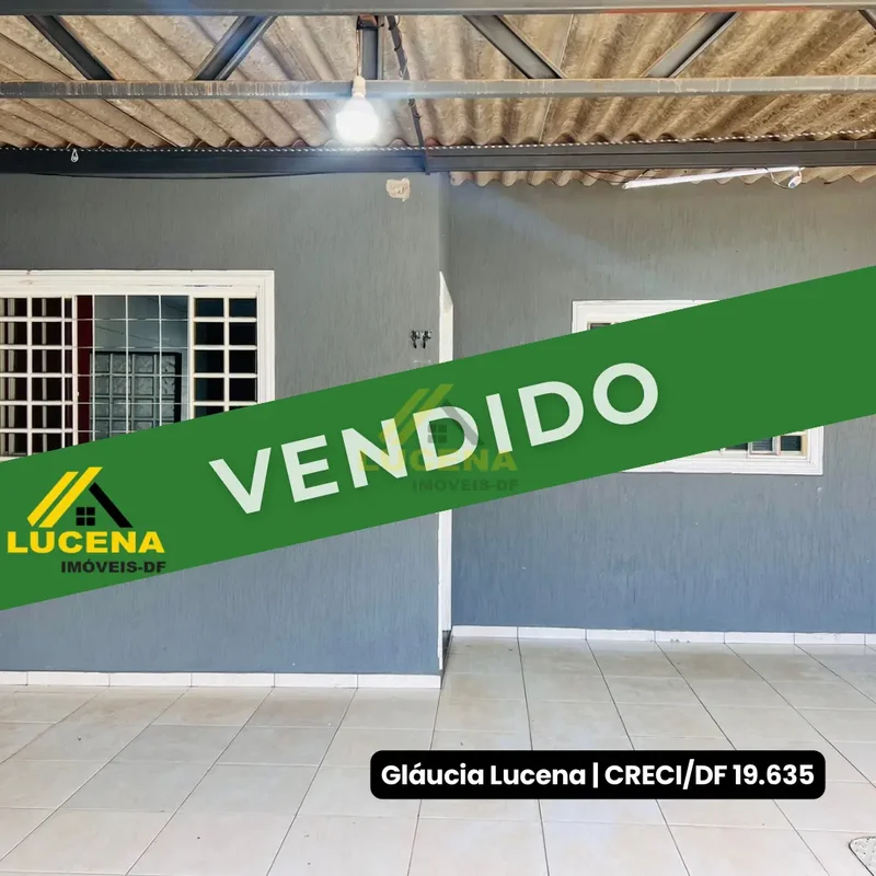 Descubra esta charmosa casa de 2 dormitórios no Setor Habitacional Sol Nascente ...