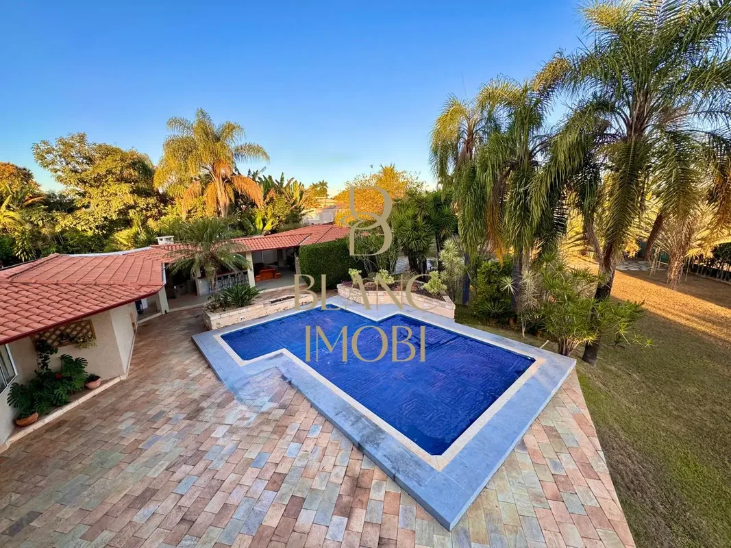 Casa maravilhosa!Reformada!Aconchegante!Imponente!Lote diferenciado!Studio music...