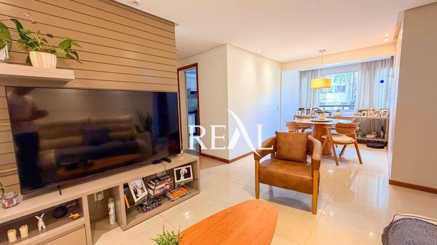 A Imobiliária Real apresenta este excelente apartamento à venda no Sudoeste, Bra...