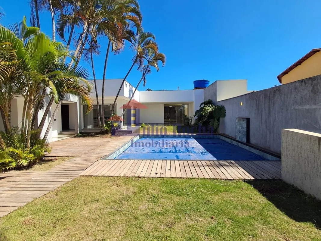 JULIO ROCHA IMOBILIÁRIA ALUGA!MARAVILHOSA CASA NOVA NO CONDOMINIO ESTÂNCIA JARDI...