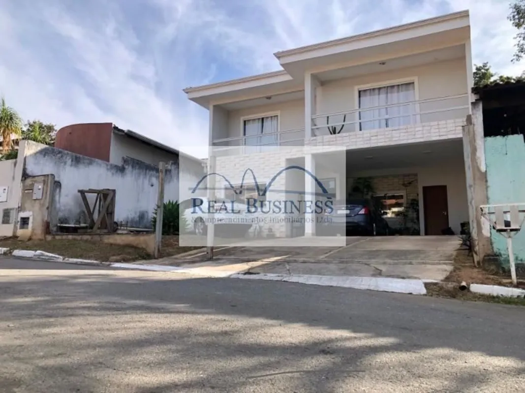 ? Vendo Linda Casa no Condomínio Quintas do Sol ? 360m²Ampla e confortável, essa...