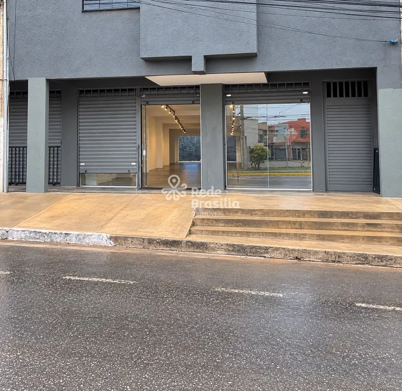 TH33156 - Quadra 06, Paranoá - Loja Comercial com 01 banheiro, 106m². Agende sua...