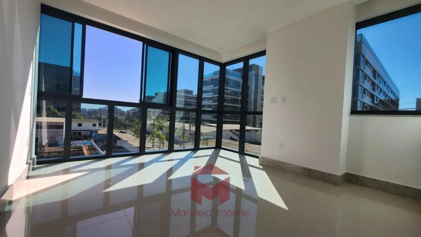 Apartamento desocupado, 02 suites, sala, lavabo, cozinha 01 vaga de garagem , co...