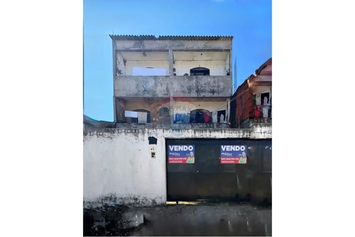 Oportunidade Imperdível para Investidores!Imóvel de três andares em fase final d...