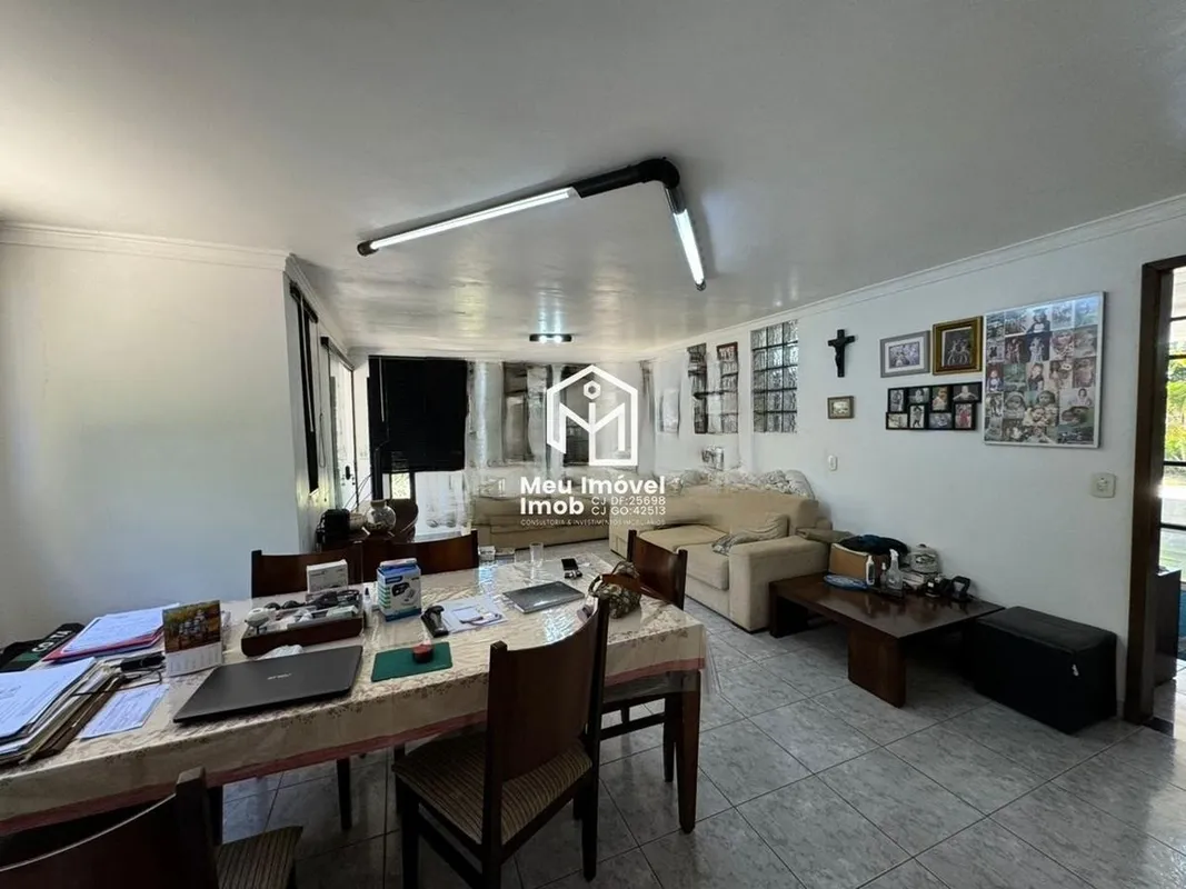 CasaSMT Conj. 01 Taguatinga SulConheça essa incrível oportunidade em Taguatinga!...