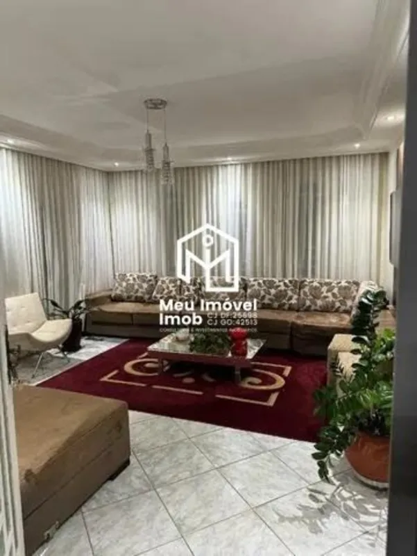 Casa Vicente PiresRua 5 Chácara 180AAmpla propriedade com lote de 800m².4 quarto...