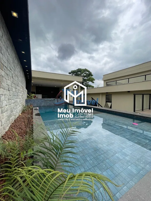 Casa alto padrãoArniqueiras CJ 4A oportunidade dos seus sonhos chegou! Esta mara...