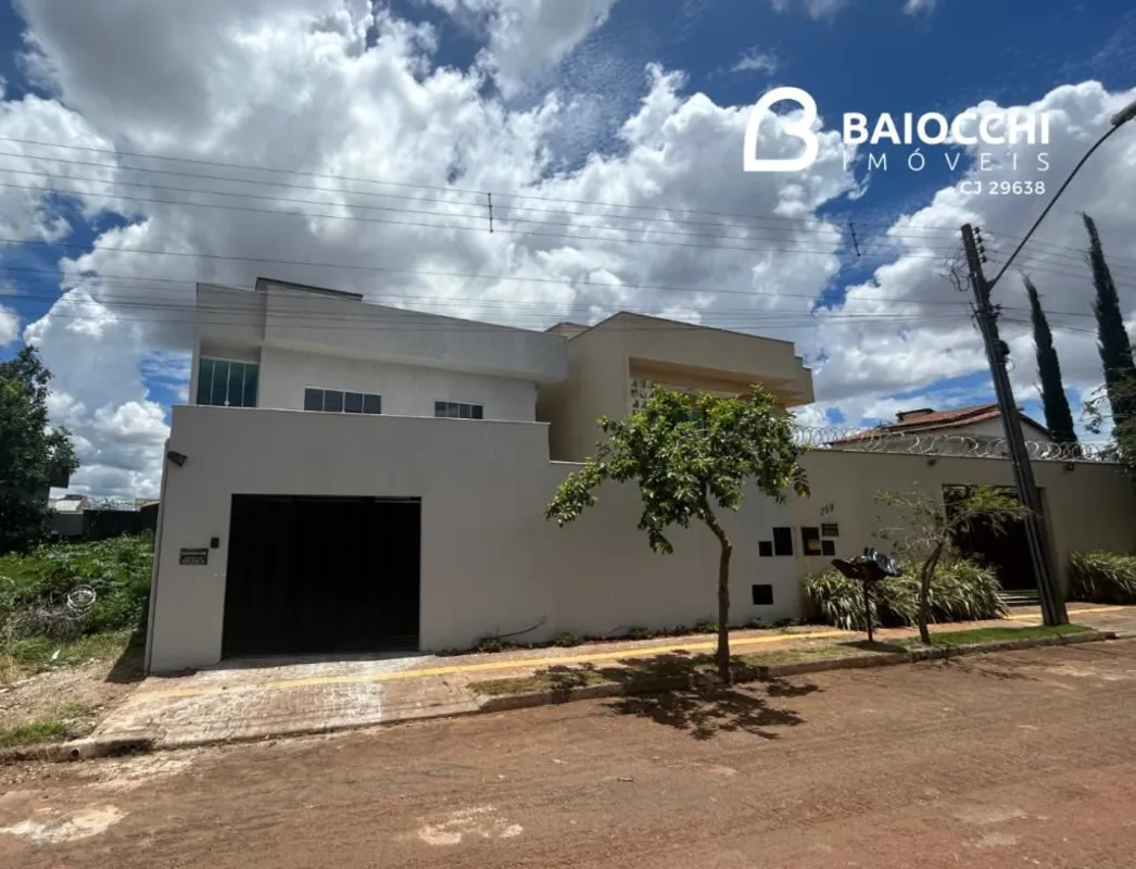 Sobrado Luxuoso e Espaçoso no Bairro Porto Seguro!Descubra o seu novo lar em um ...