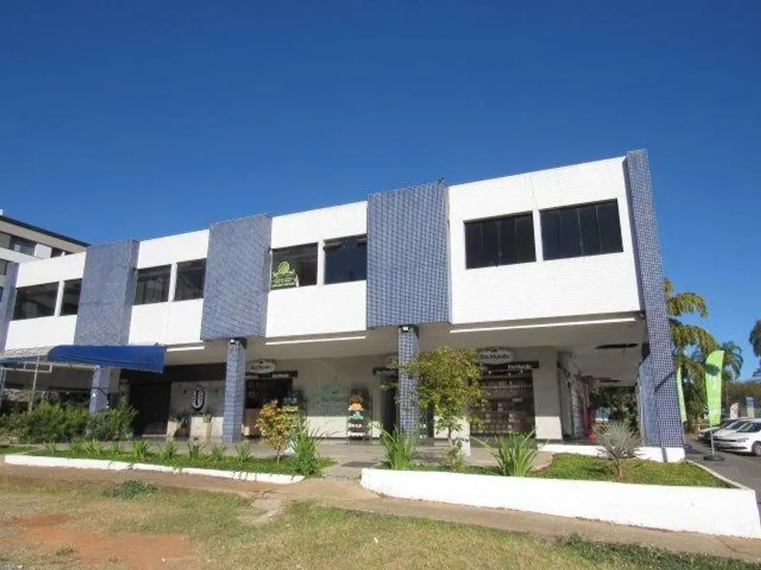 EXCELENTE LOCALIZAÇÃO PRÓXIMO A TRANSPORTE PÚBLICO E FARTO COMÉRCIO, NÃO PERCA E...