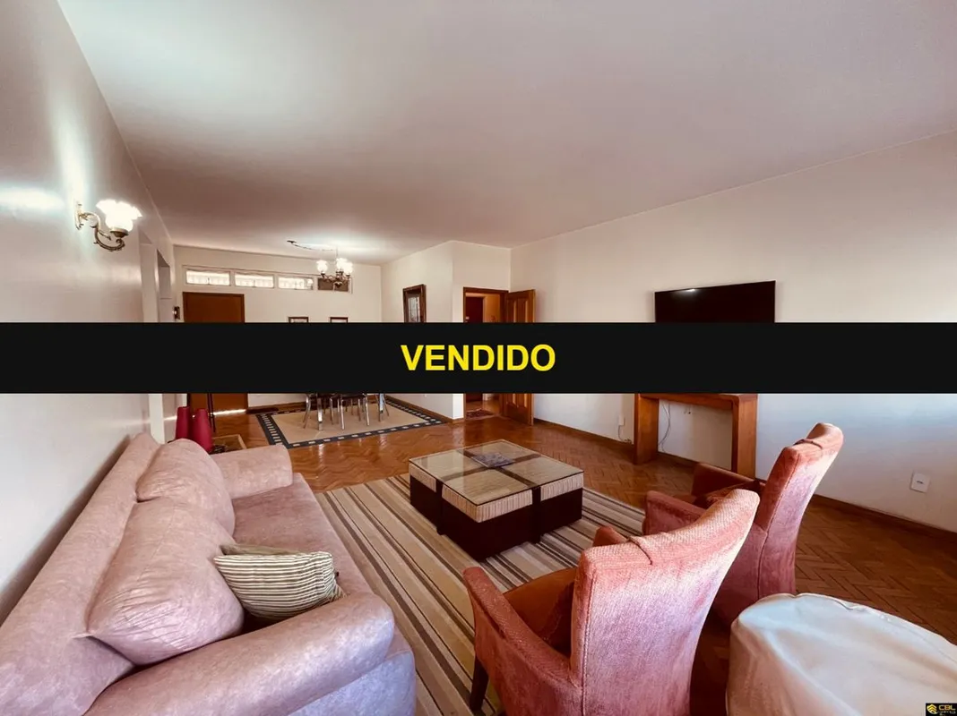 Venha conferir essa incrível oportunidade de adquirir um espaçoso apartamento na...