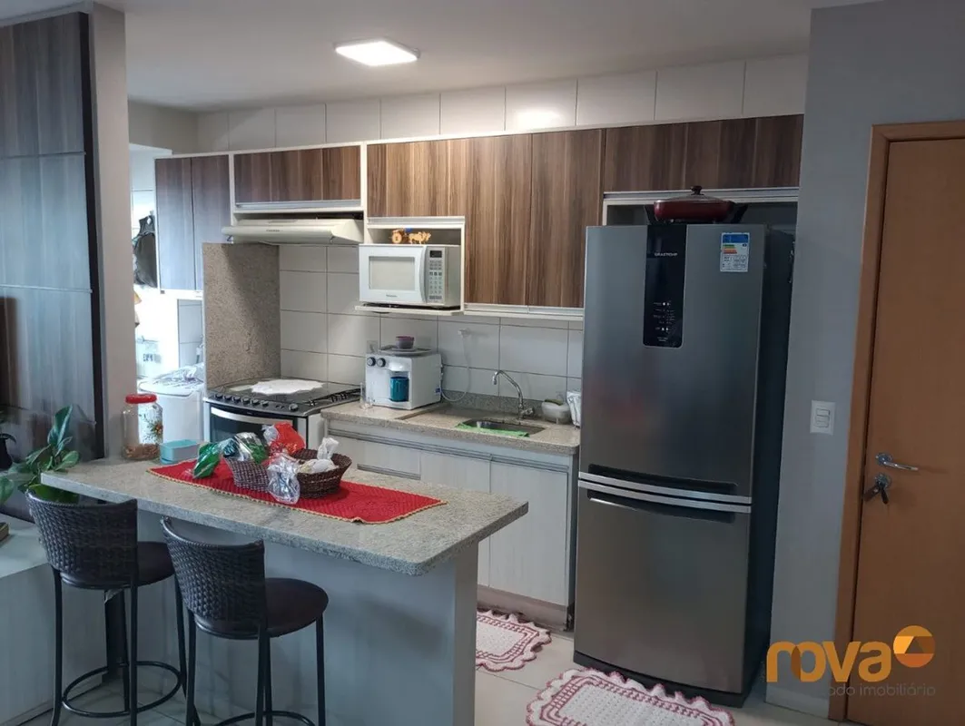 Apartamento 2 quartos sendo 1 suíte,varanda ,andar alto , nascente,com 2 vagas d...