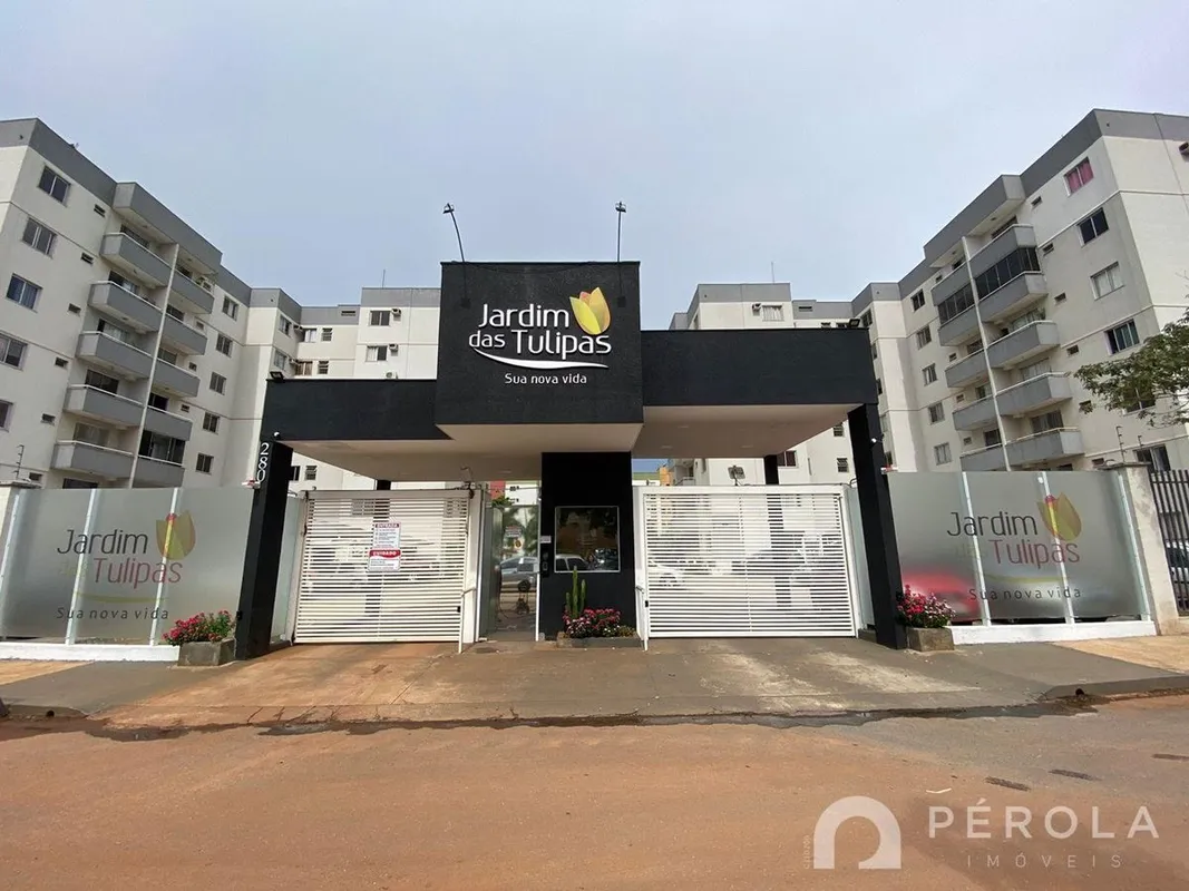 Apartamento com dois quartos, banheiro social, sala para dois ambientes, sacada,...