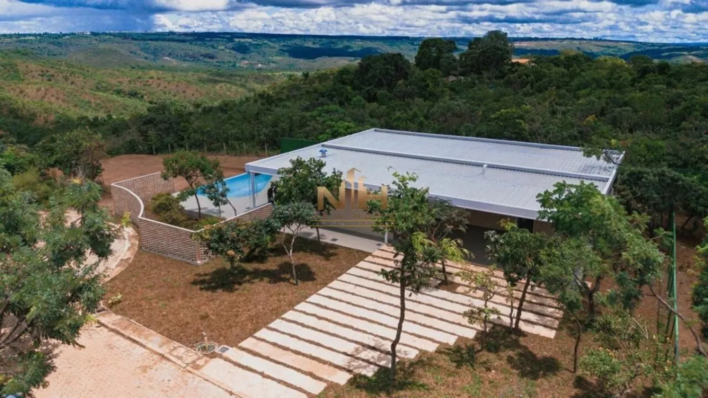 CONDOMÍNIO RESIDENCIAL FÊNIX - ALTIPLANO LESTE- CASA:. Casa térrea com 342m2 e v...