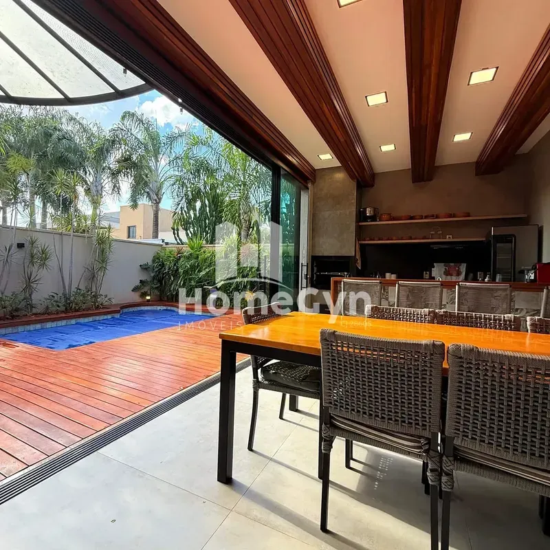 Casa para locação mobiliada e decorada com 4 suítes no Portal do sol Green Goiân...