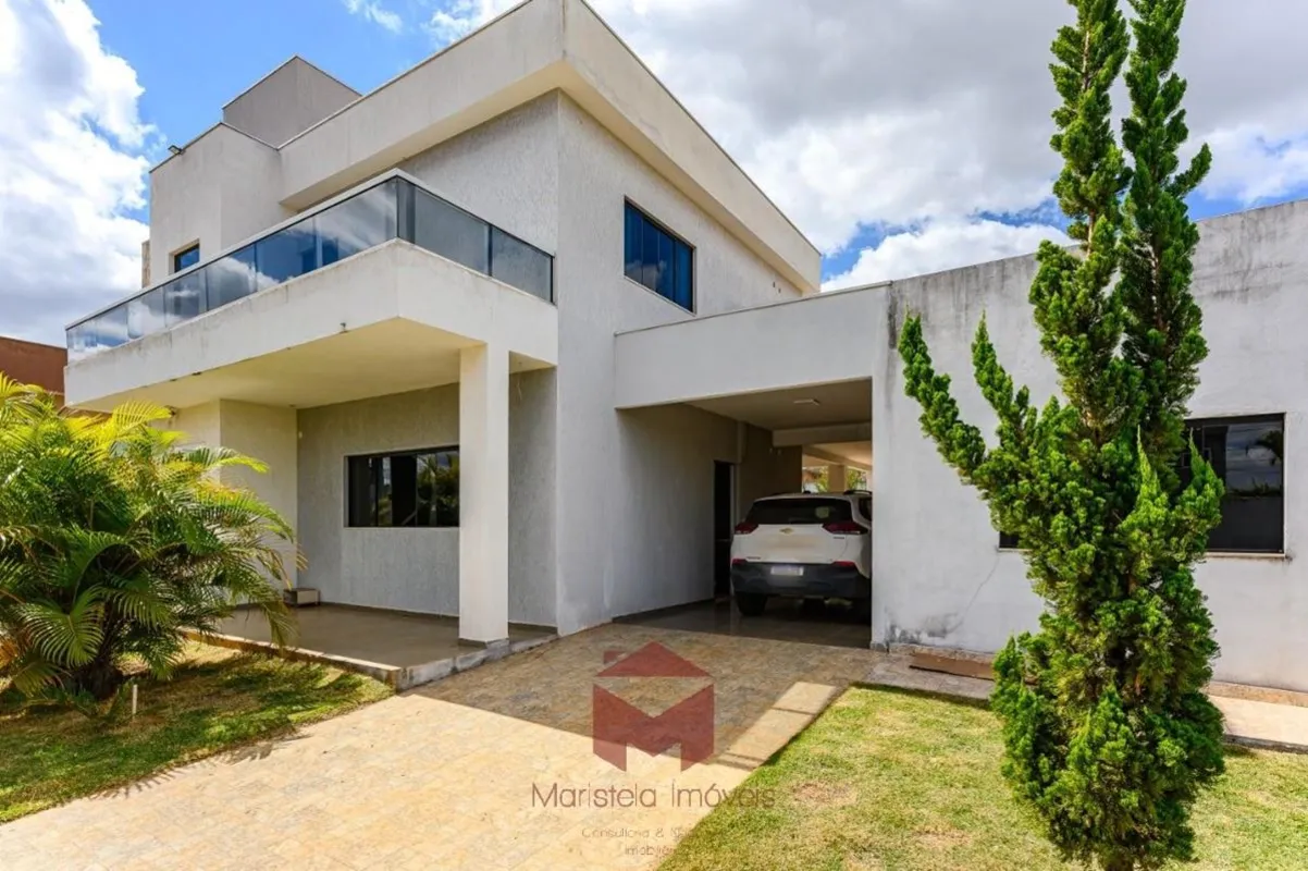 Em busca do lar dos seus sonhos? Esta casa é perfeita para você!Imagine viver em...