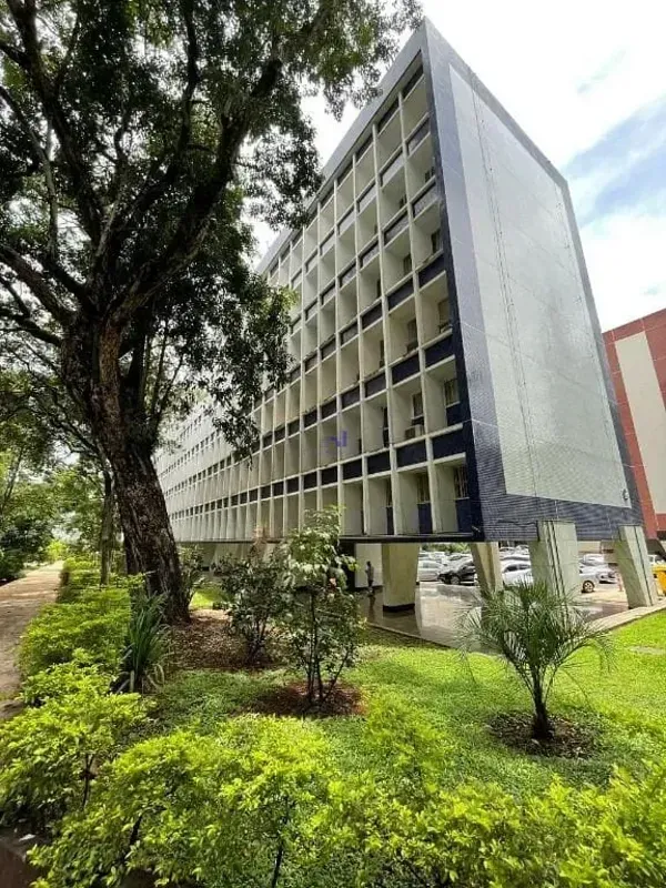 Cláudio Antônio Imóveis aluga excelente apartamento na SQS 106 Sul Agora você po...