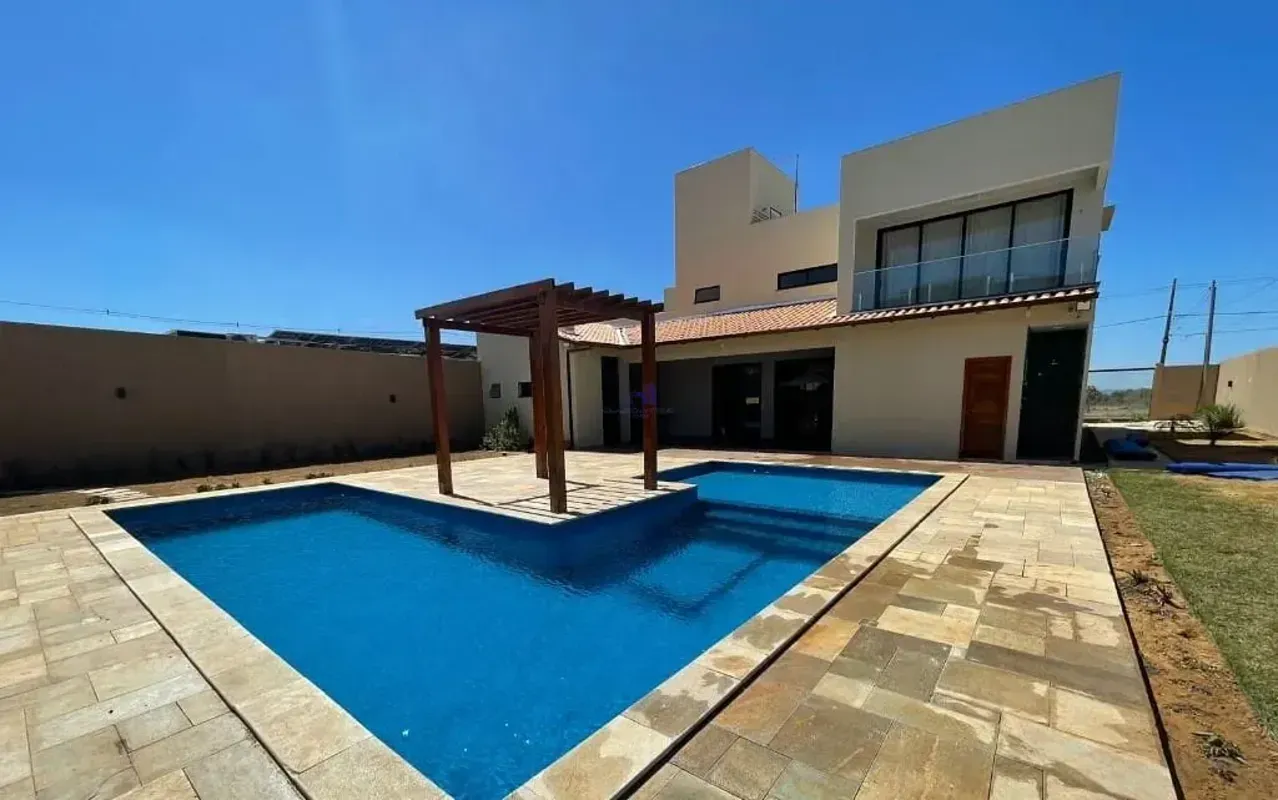  Casa Alto Padrão no Jardim Botânico 3 Escriturada e Financiável! +530m² de área...