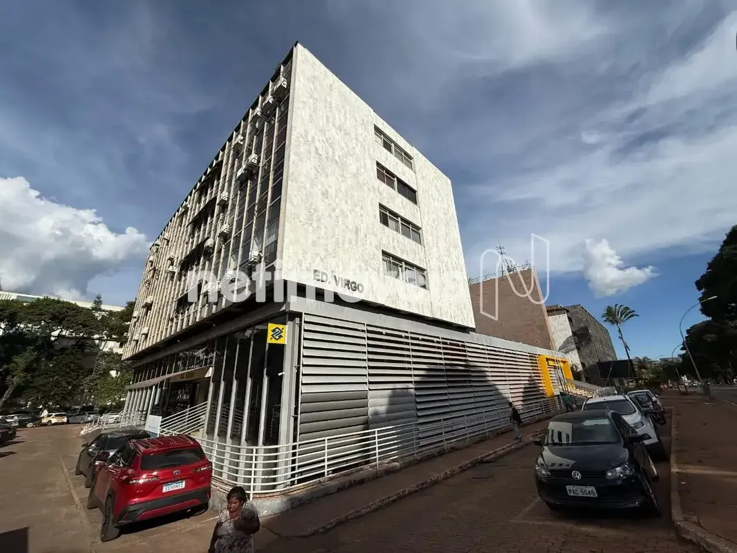 Sala comercial com banheiro privativo, excelente localização, estacionamento púb...