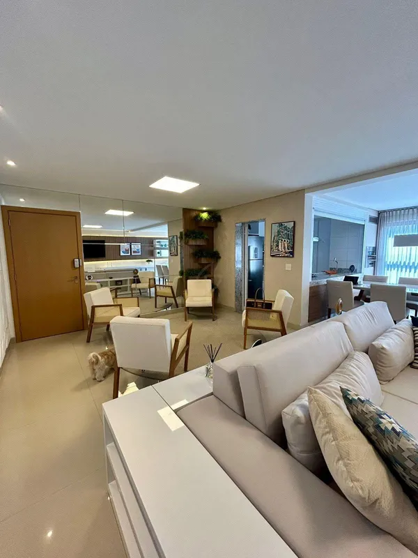 Apartamento mobiliado no Setor Marista, com 122 m. Apartamento conta com 3 suíte...