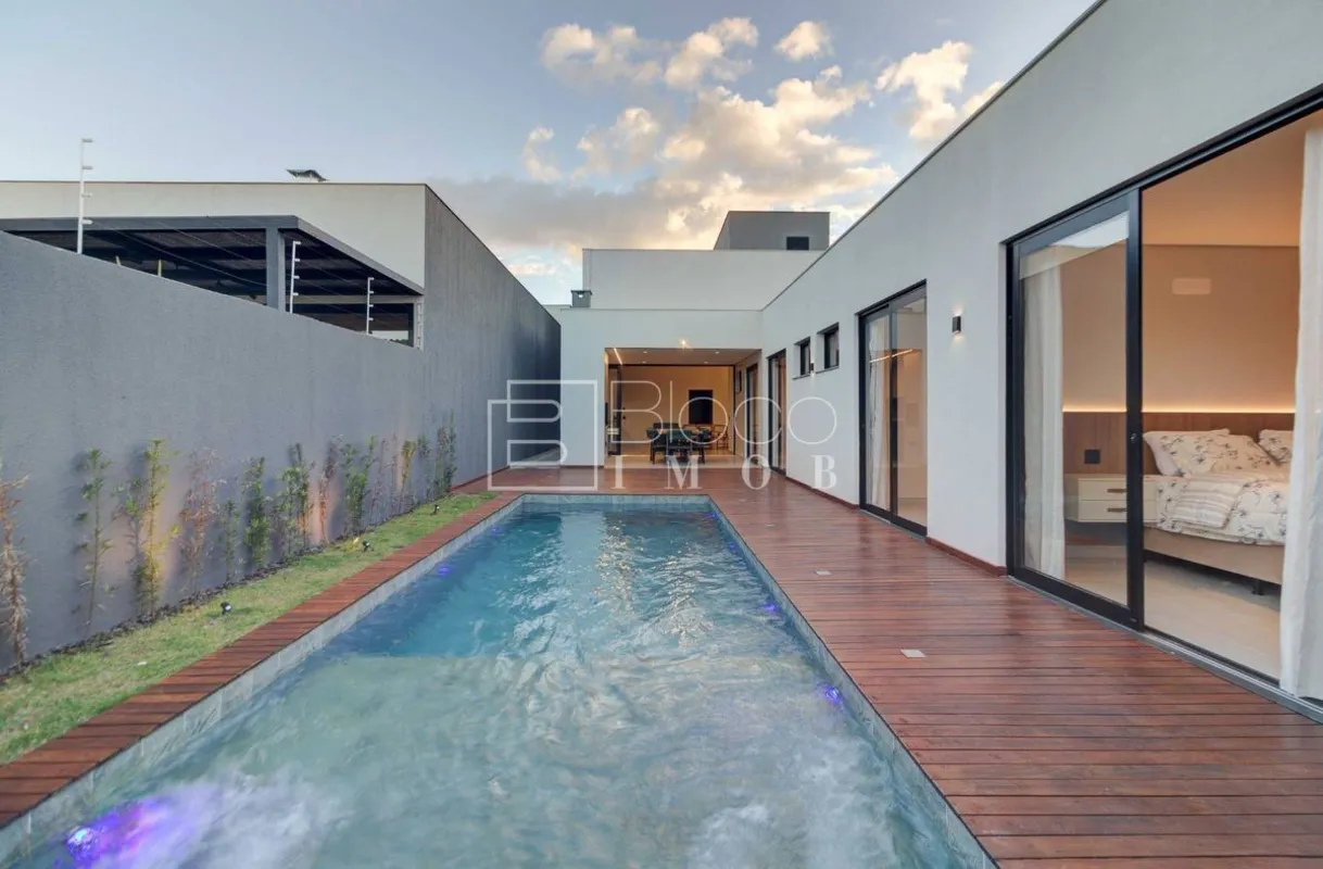 Casa Céu (Breve fotos com mobília.Em um terreno de 500 m², nasce a Casa Céu, uma...