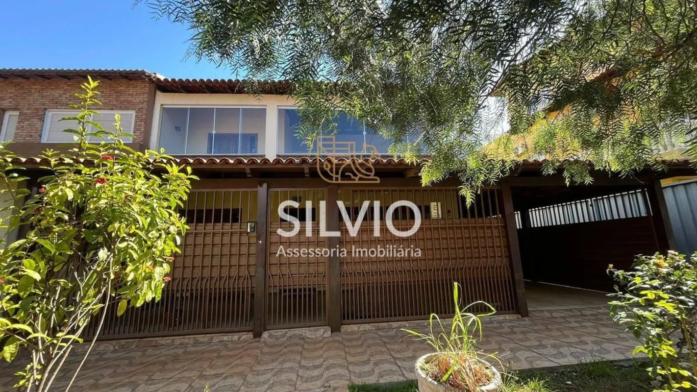 SILVIO ASSESSORIA IMOBILIÁRIA E MILENA APRESENTA:Casa Ampla e Aconchegante na SH...